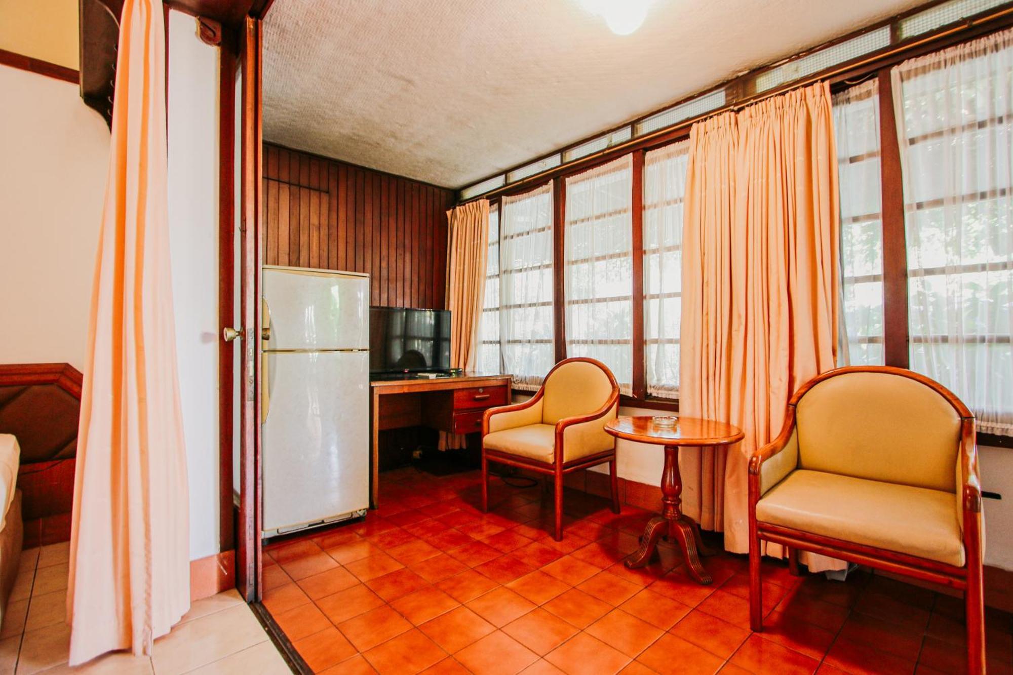 Hotel Bumi Asih Gedung Sate Bandung Dış mekan fotoğraf