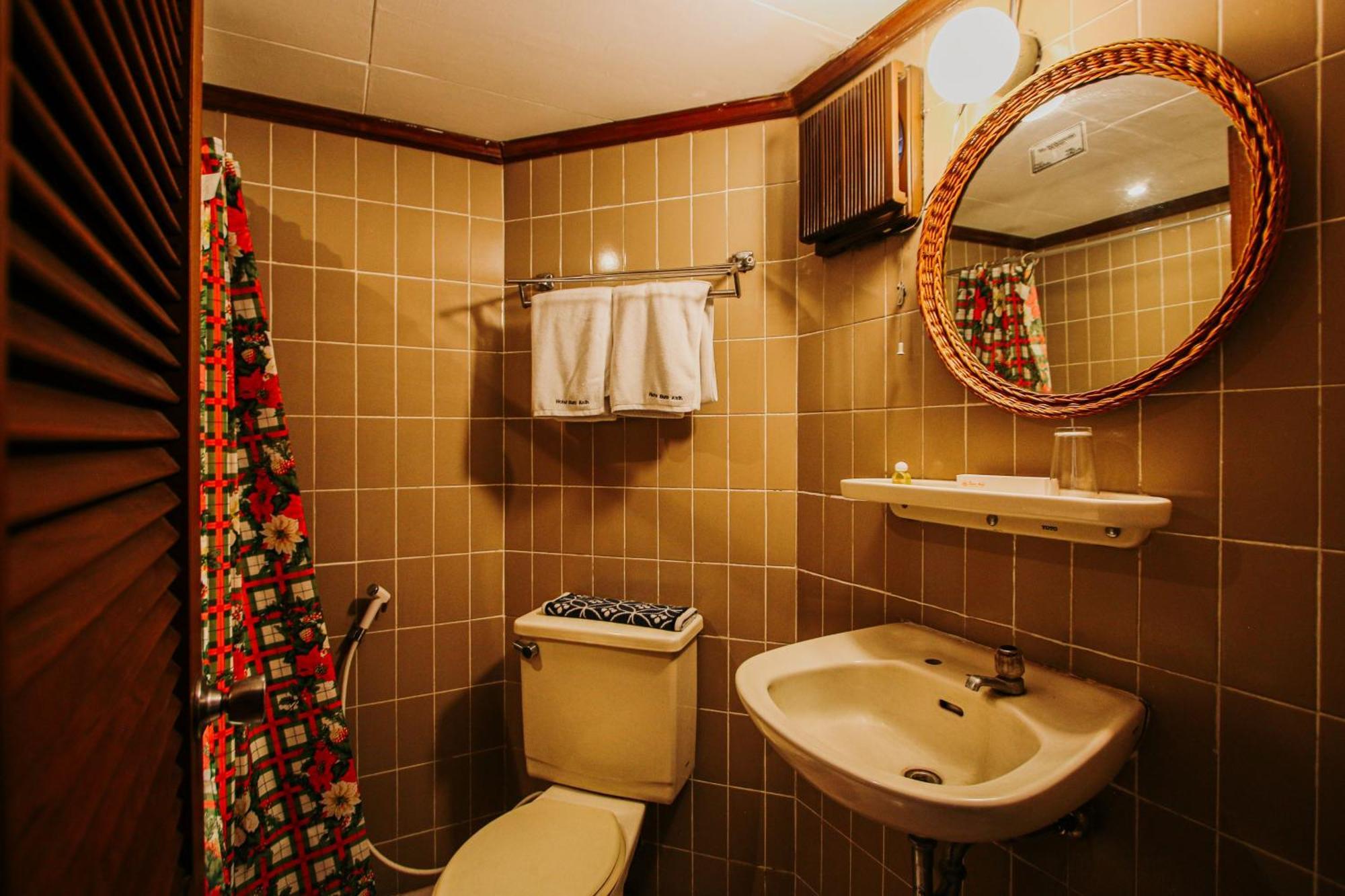 Hotel Bumi Asih Gedung Sate Bandung Dış mekan fotoğraf