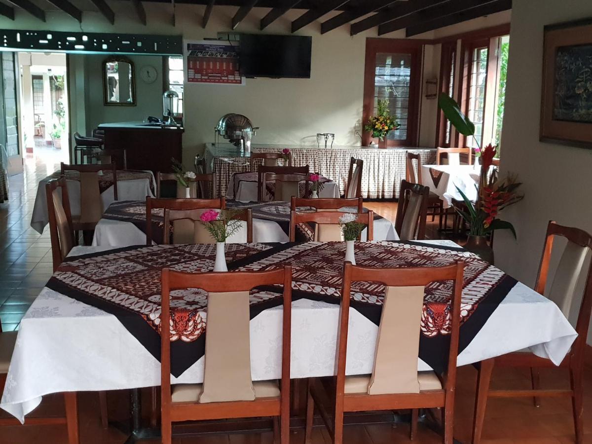 Hotel Bumi Asih Gedung Sate Bandung Dış mekan fotoğraf